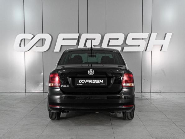 Volkswagen Polo V Рестайлинг с пробегом 2019 года, цена 1 469 000 рублей, 73810 км, седан, Автокод Объявления