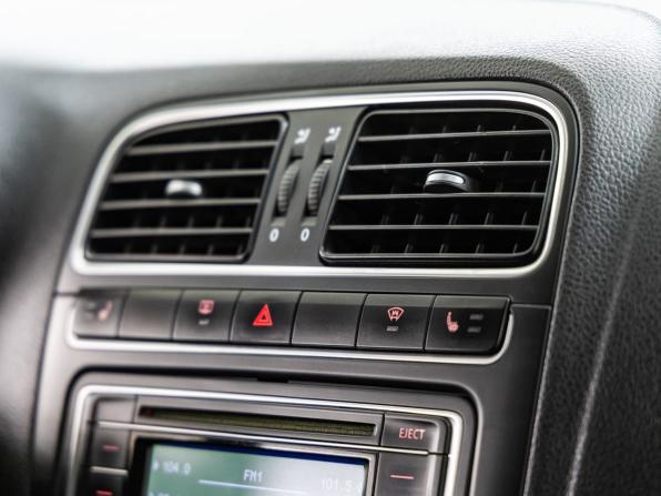 Volkswagen Polo V с пробегом 2013 года, цена 728 000 рублей, 237088 км, седан, Автокод Объявления