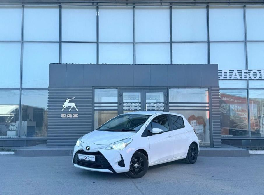 Toyota Vitz III (XP130) Рестайлинг 2 Омск  - изображение 4