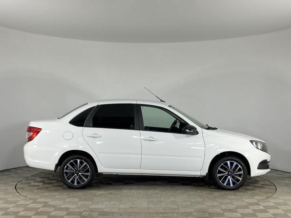 Lada (ВАЗ) Granta I Рестайлинг с пробегом 2024 года, цена 980 000 рублей, 34887 км, седан, Автокод Объявления
