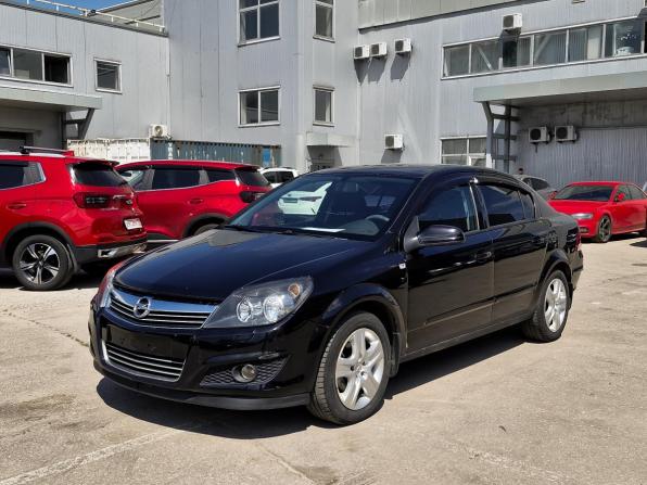 Opel Astra H Рестайлинг с пробегом 2008 года, цена 429 000 рублей, 204579 км, седан, Автокод Объявления