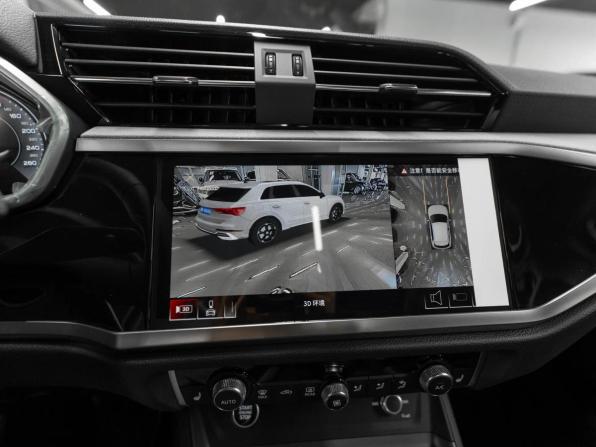 Audi Q3 II (F3) с пробегом 2025 года, цена 4 200 000 рублей, 45 км, внедорожник, Автокод Объявления