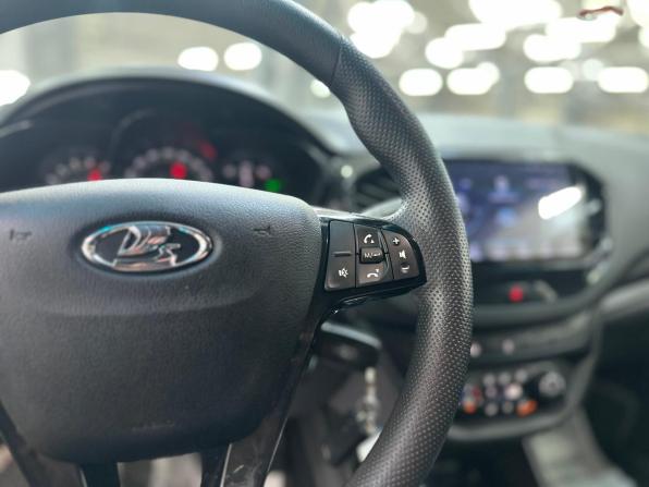 Lada (ВАЗ) Vesta I с пробегом 2016 года, цена 735 000 рублей, 92089 км, седан, Автокод Объявления