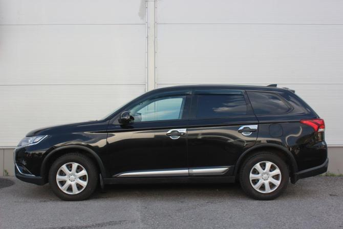 Mitsubishi Outlander III Рестайлинг 3 с пробегом 2019 года, цена 1 937 000 рублей, 137976 км, внедорожник, Автокод Объявления
