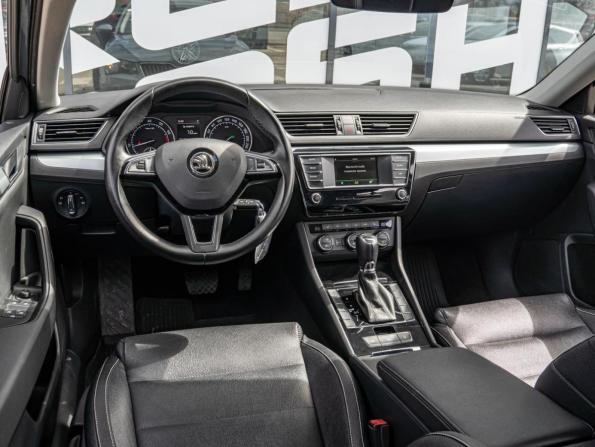 Skoda Superb III с пробегом 2016 года, цена 2 079 000 рублей, 80583 км, лифтбек, Автокод Объявления