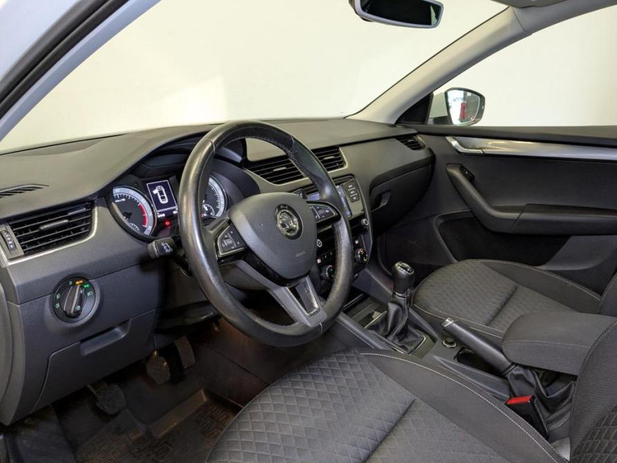 Skoda Octavia III (A7) Рестайлинг Москва  - изображение 16