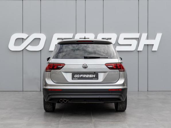 Volkswagen Tiguan II с пробегом 2020 года, цена 2 445 000 рублей, 97611 км, внедорожник, Автокод Объявления