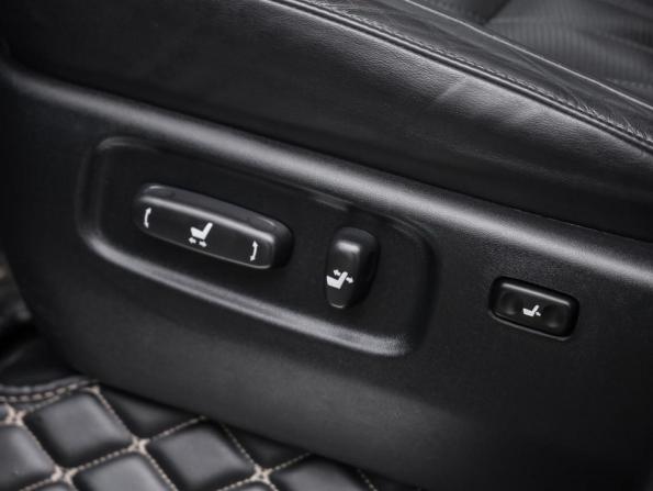 Toyota Land Cruiser 200 Series Рестайлинг 2 с пробегом 2020 года, цена 8 999 999 рублей, 148975 км, внедорожник, Автокод Объявления