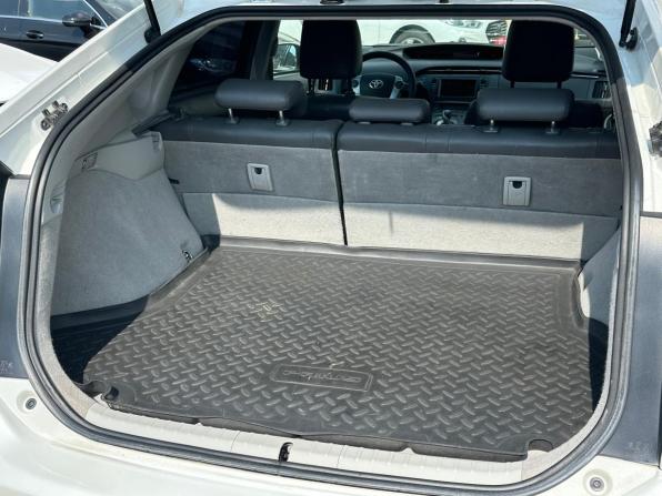 Toyota Prius III (XW30) с пробегом 2010 года, цена 1 030 000 рублей, 135000 км, лифтбек, Автокод Объявления