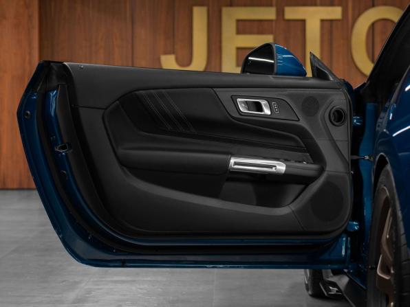 Ford Mustang VII с пробегом 2024 года, цена 36 900 000 рублей, 1414 км, кабриолет, Автокод Объявления