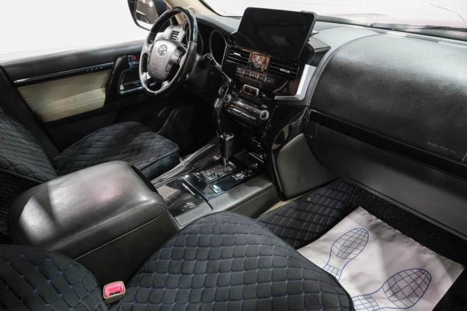 Toyota Land Cruiser 200 Series с пробегом 2009 года, цена 2 949 000 рублей, 357000 км, внедорожник, Автокод Объявления