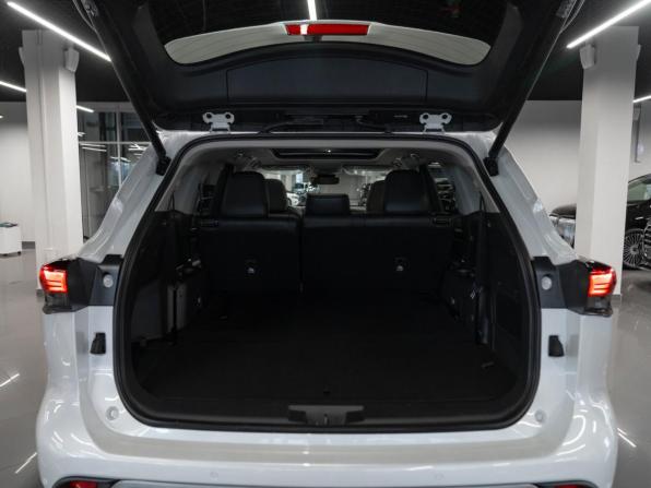 Toyota Highlander IV (XU70) с пробегом 2026 года, цена 5 330 000 рублей, 50 км, внедорожник, Автокод Объявления