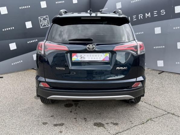 Toyota RAV4 IV (XA40) Рестайлинг с пробегом 2018 года, цена 2 299 000 рублей, 136722 км, внедорожник, Автокод Объявления