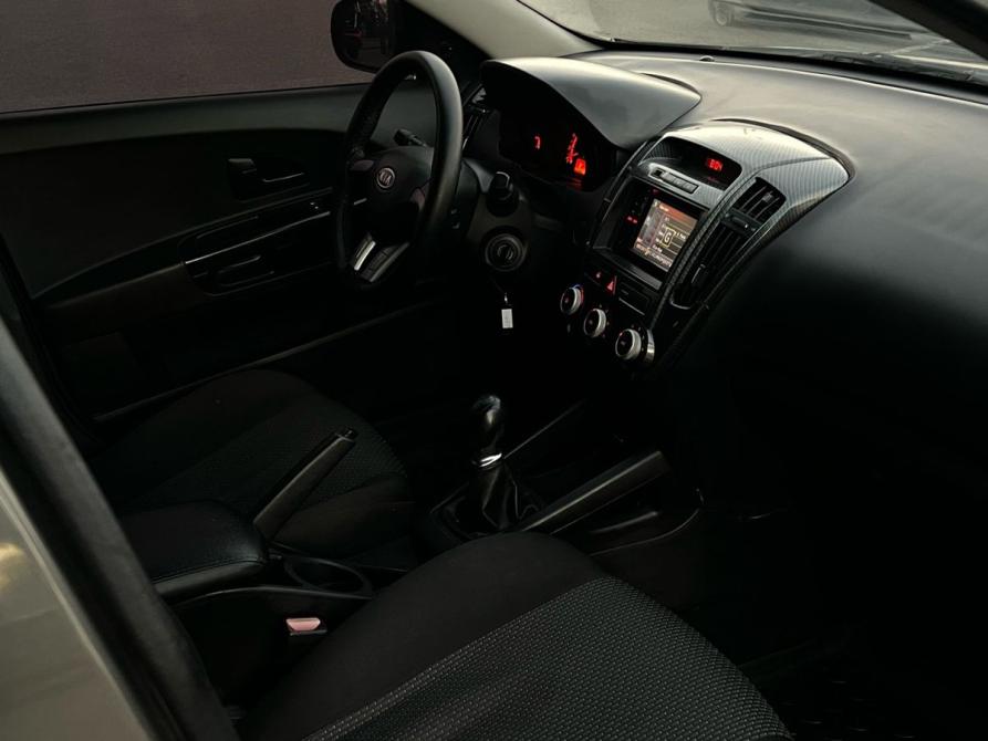 Kia Ceed I Рестайлинг Волгоград  - изображение 18