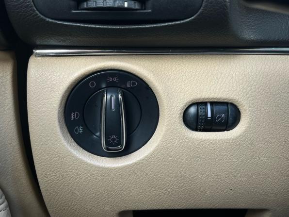 Volkswagen Passat B5 Рестайлинг с пробегом 2001 года, цена 375 000 рублей, 363720 км, седан, Автокод Объявления