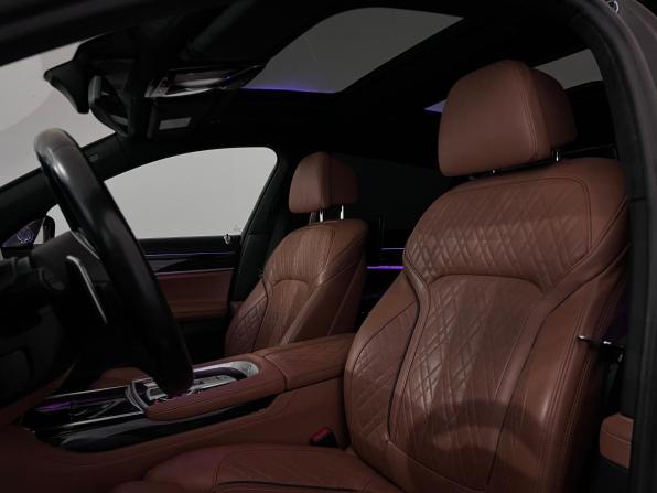 BMW 7 серии VI (G11/G12) Рестайлинг с пробегом 2022 года, цена 6 400 000 рублей, 144309 км, седан, Автокод Объявления