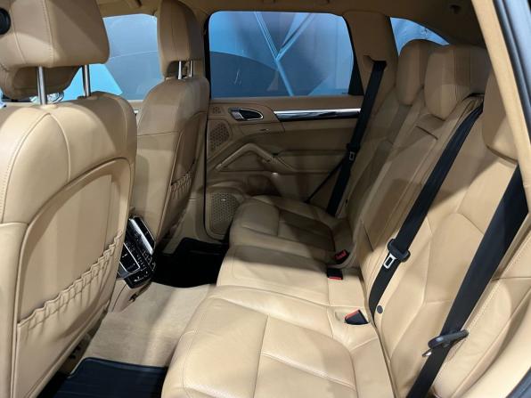 Porsche Cayenne II (958) с пробегом 2012 года, цена 1 750 000 рублей, 167559 км, внедорожник, Автокод Объявления