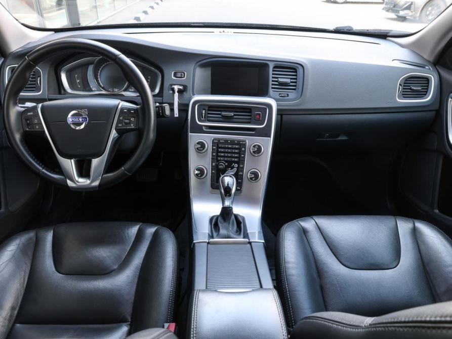 Volvo S60 II Рестайлинг Москва  - изображение 15