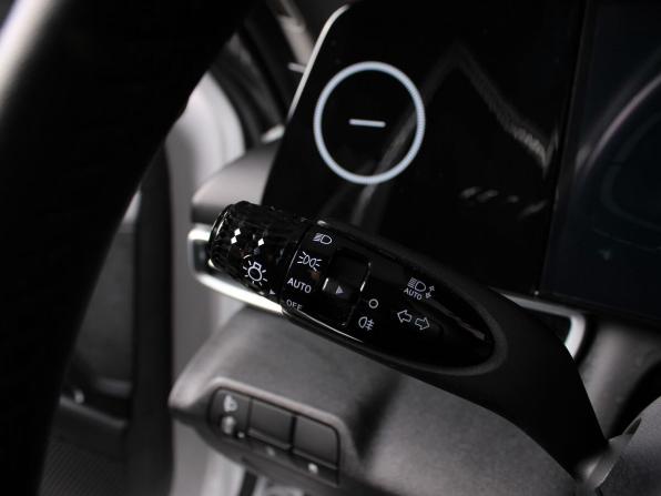 Hyundai Elantra VII (CN7) Рестайлинг с пробегом 2024 года, цена 2 190 000 рублей, 17824 км, седан, Автокод Объявления