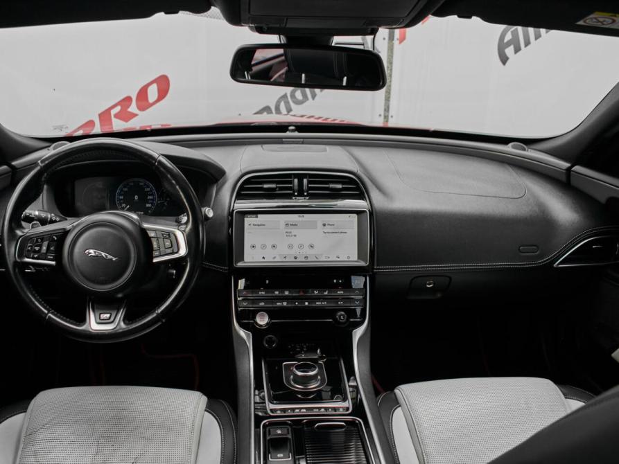 Jaguar XE I Екатеринбург  - изображение 11