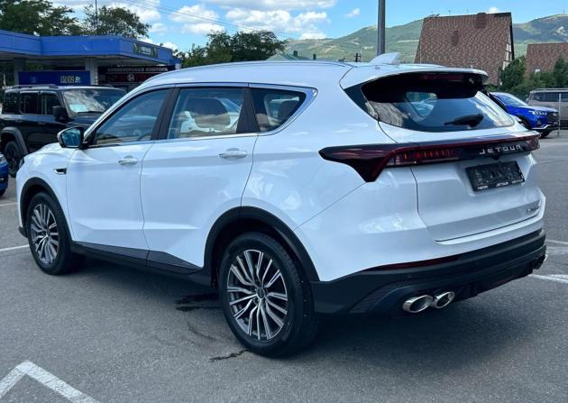JETOUR X70+ I Рестайлинг с пробегом 2023 года, цена 2 300 000 рублей, 4700 км, внедорожник, Автокод Объявления