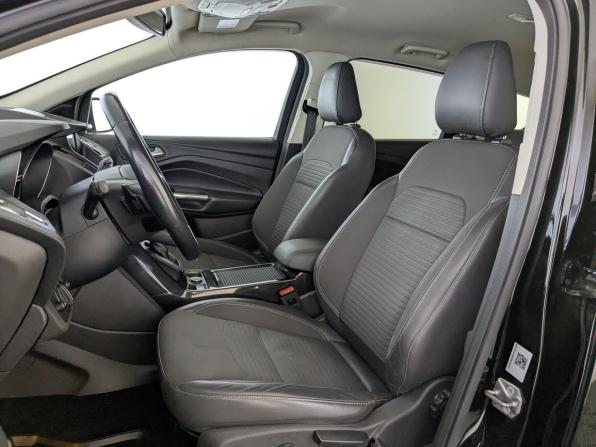 Ford Kuga II Рестайлинг с пробегом 2018 года, цена 1 655 000 рублей, 154040 км, внедорожник, Автокод Объявления
