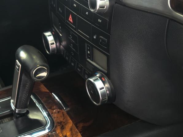 Volkswagen Touareg I Рестайлинг с пробегом 2008 года, цена 1 219 900 рублей, 250000 км, внедорожник, Автокод Объявления