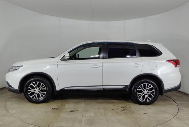 Mitsubishi Outlander III Рестайлинг 2 с пробегом 2017 года, цена 2 020 000 рублей, 100181 км, внедорожник, Автокод Объявления