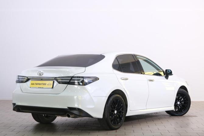 Toyota Camry VIII (XV70) с пробегом 2019 года, цена 2 459 000 рублей, 135500 км, седан, Автокод Объявления