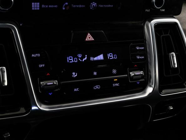 Kia Sorento IV с пробегом 2021 года, цена 3 499 000 рублей, 80495 км, внедорожник, Автокод Объявления