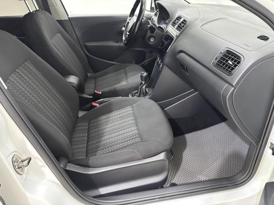 Volkswagen Polo V Рестайлинг Альметьевск  - изображение 16