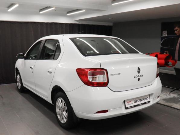 Renault Logan II Рестайлинг с пробегом 2019 года, цена 925 000 рублей, 60079 км, седан, Автокод Объявления
