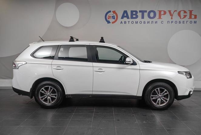 Mitsubishi Outlander III с пробегом 2013 года, цена 1 045 000 рублей, 230445 км, внедорожник, Автокод Объявления