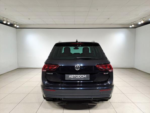 Volkswagen Tiguan II с пробегом 2019 года, цена 2 590 000 рублей, 144827 км, внедорожник, Автокод Объявления