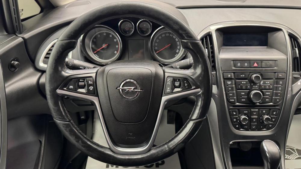 Opel Astra J Рестайлинг Киров  - изображение 16