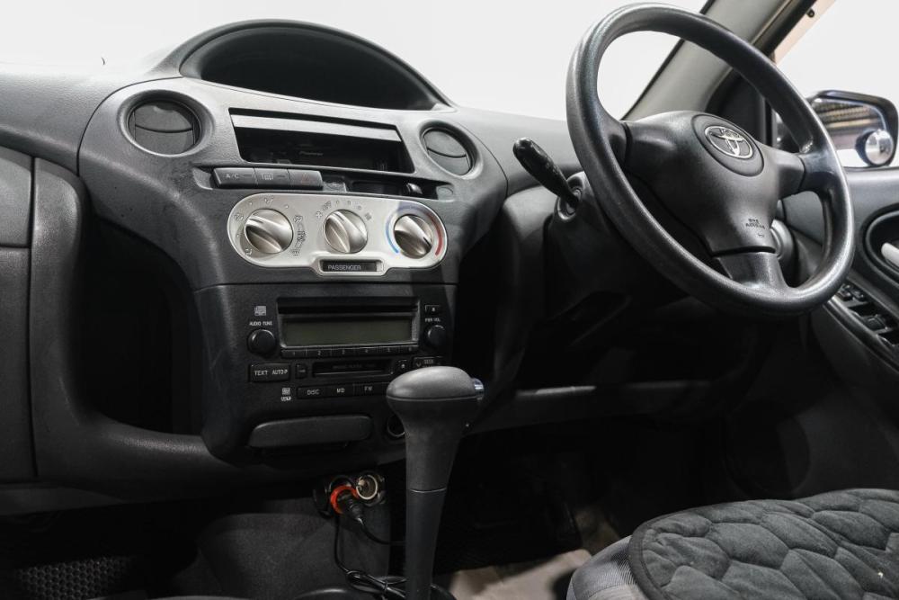 Toyota Vitz I (P10) Новокузнецк  - изображение 21