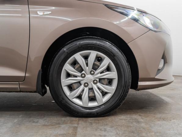 Hyundai Solaris II Рестайлинг с пробегом 2022 года, цена 1 590 000 рублей, 61323 км, седан, Автокод Объявления