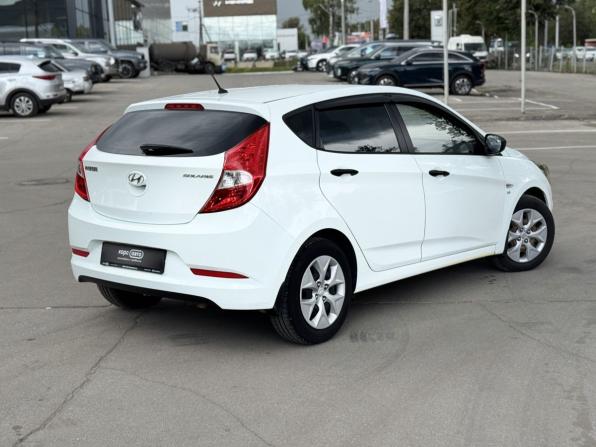 Hyundai Solaris I Рестайлинг с пробегом 2015 года, цена 1 109 000 рублей, 72639 км, хэтчбек, Автокод Объявления