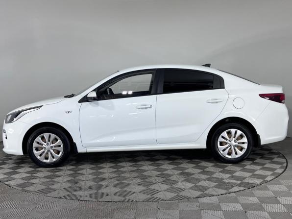 Kia Rio IV с пробегом 2017 года, цена 1 297 000 рублей, 140591 км, седан, Автокод Объявления