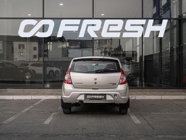 Renault Sandero I с пробегом 2012 года, цена 769 000 рублей, 76127 км, хэтчбек, Автокод Объявления