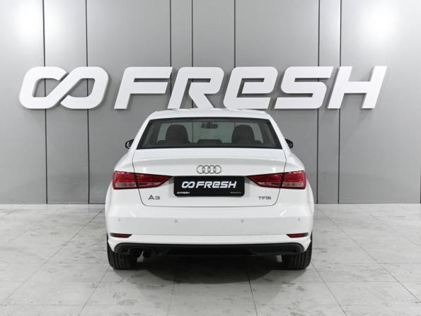 Audi A3 III (8V) Рестайлинг с пробегом 2016 года, цена 1 629 000 рублей, 138544 км, седан, Автокод Объявления