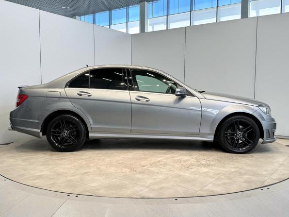 Mercedes-Benz C-Класс III (W204) Рестайлинг с пробегом 2013 года, цена 1 360 000 рублей, 175711 км, седан, Автокод Объявления
