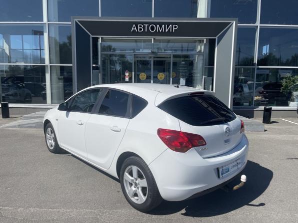 Opel Astra J с пробегом 2012 года, цена 660 000 рублей, 174789 км, хэтчбек, Автокод Объявления