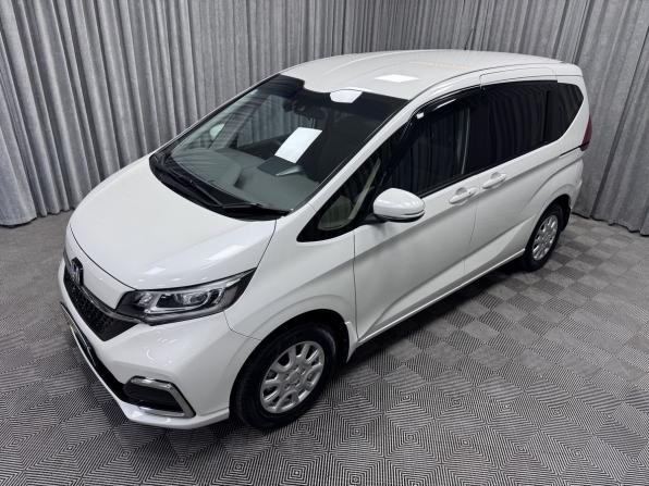 Honda Freed II Рестайлинг с пробегом 2020 года, цена 1 850 000 рублей, 54597 км, компактвэн, Автокод Объявления