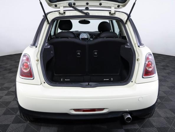 Mini Hatch II (R56) Рестайлинг с пробегом 2012 года, цена 887 000 рублей, 217060 км, хэтчбек, Автокод Объявления