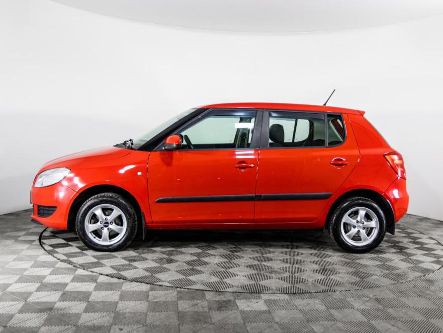 Skoda Fabia II Рестайлинг Санкт-Петербург  - изображение 8