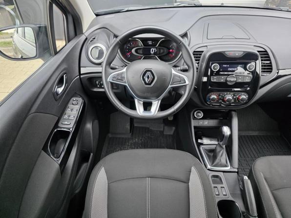 Renault Kaptur I Рестайлинг с пробегом 2022 года, цена 1 650 000 рублей, 23850 км, внедорожник, Автокод Объявления