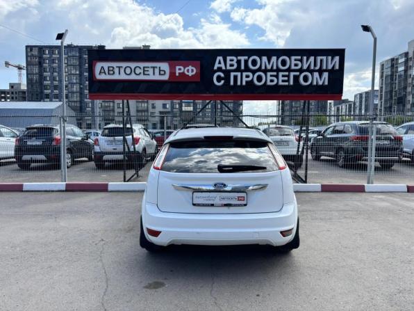 Ford Focus II Рестайлинг с пробегом 2010 года, цена 574 740 рублей, 211000 км, хэтчбек, Автокод Объявления