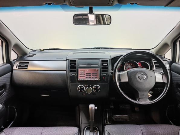 Nissan Tiida I с пробегом 2006 года, цена 480 000 рублей, 328557 км, хэтчбек, Автокод Объявления