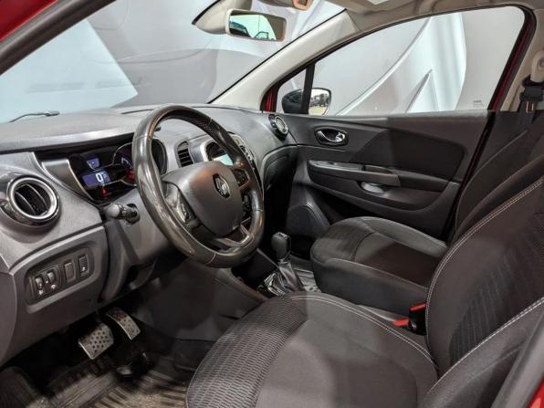 Renault Kaptur I с пробегом 2019 года, цена 1 599 000 рублей, 102341 км, внедорожник, Автокод Объявления